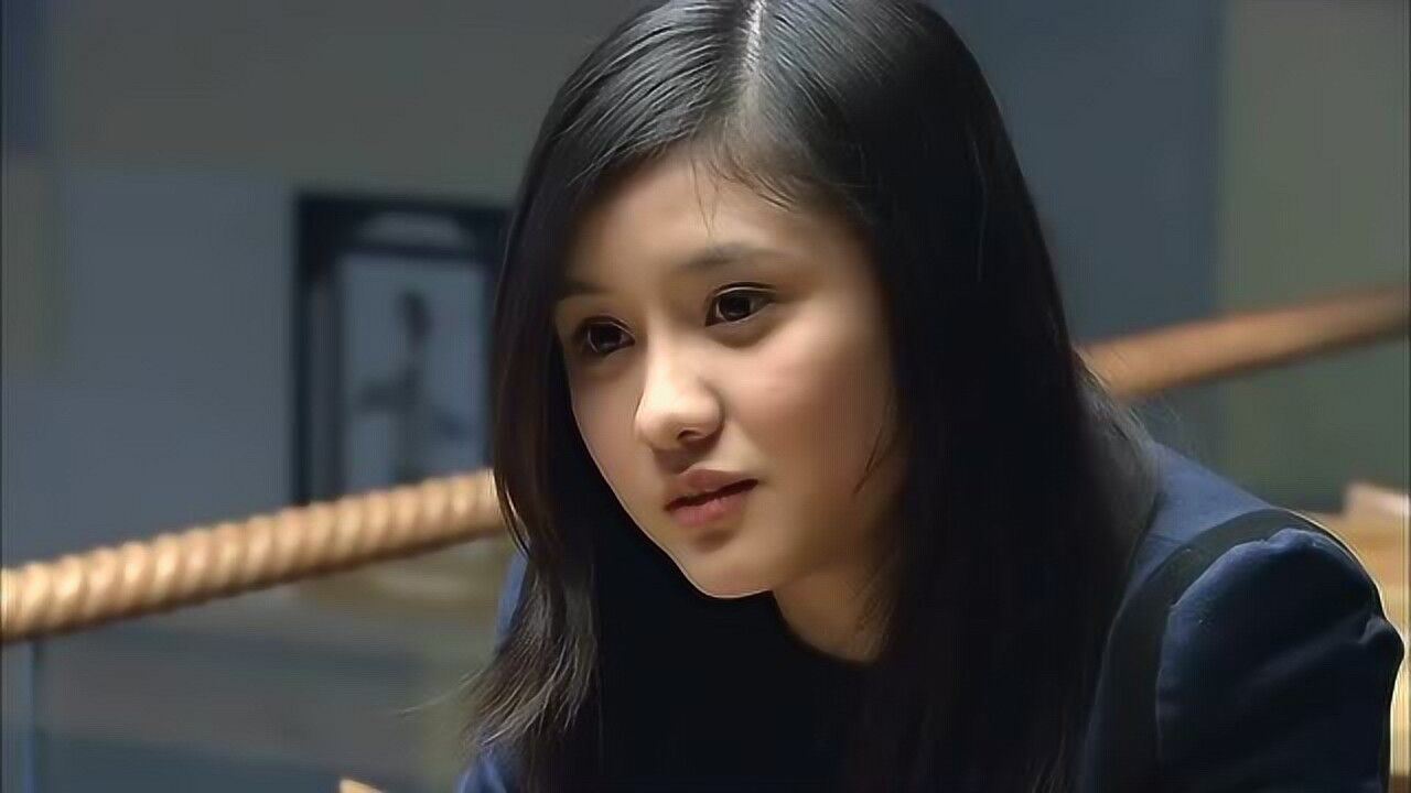 裸婚时代孙晓娆真变态明知道刘易阳结婚了还像牛皮糖一样