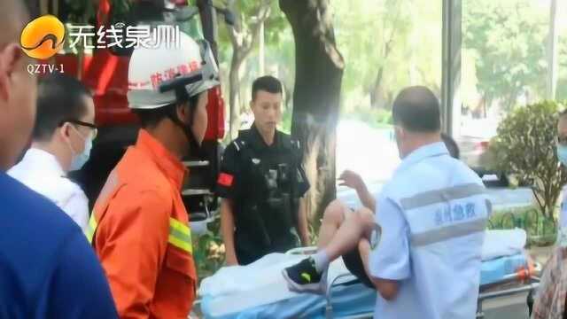 泉州:男孩脚被卡共享助力车后轮,消防5分钟内成功解救