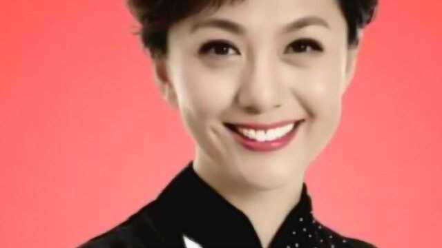 央视美女主持海霞近照来袭,笑容甜美,端庄大气的样子太美了