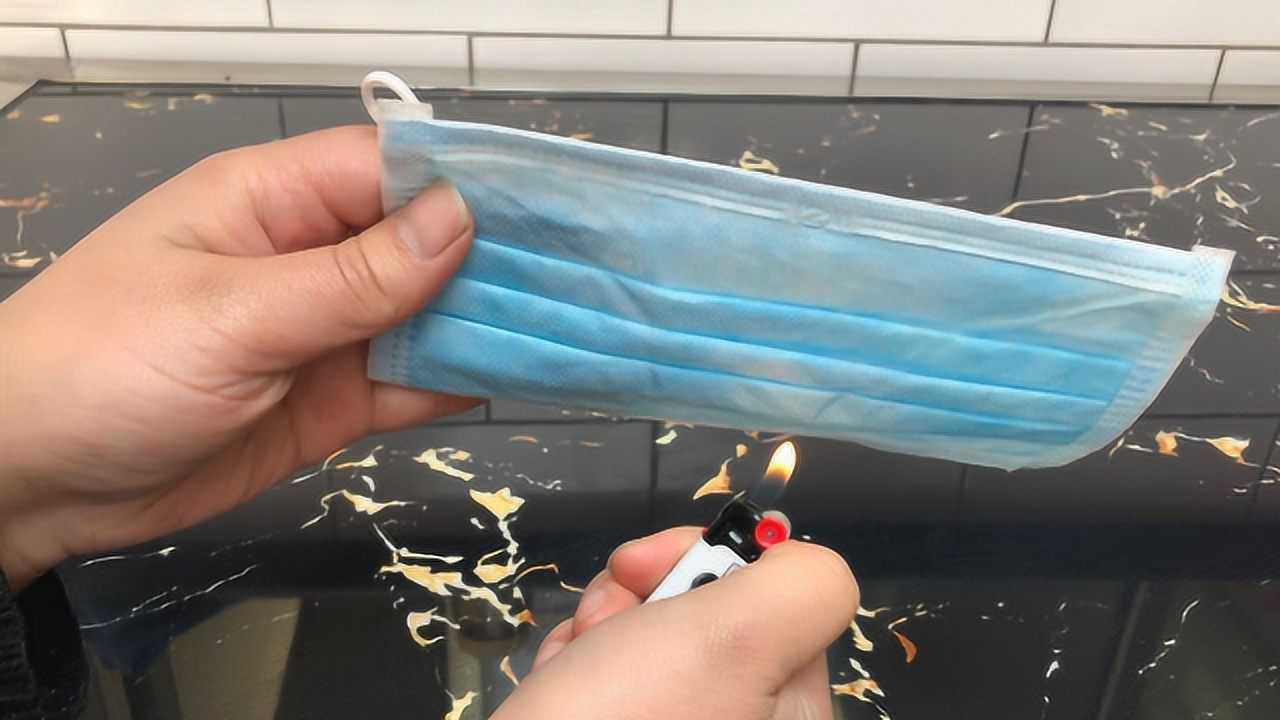 一定要把口罩用打火机烤一烤很多人不懂怎么回事快告诉所有人