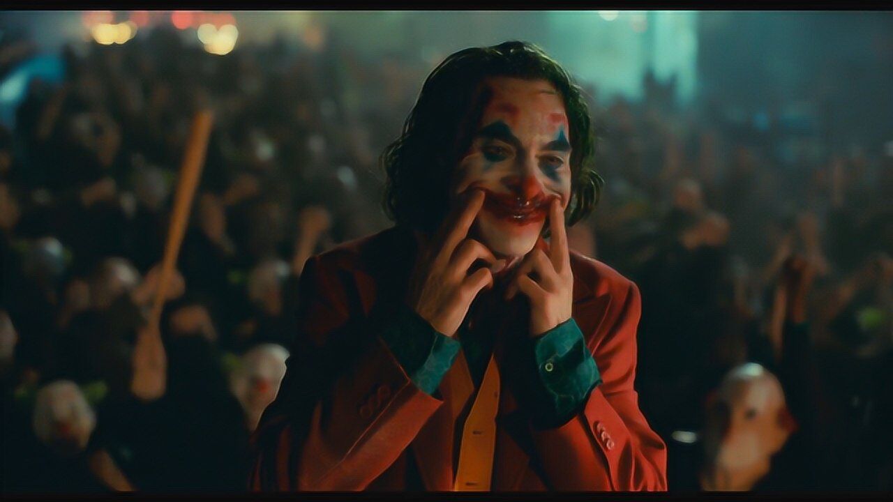 小丑.一部让很多国家安保部门恐慌,禁止晚上播放的高评分电影2