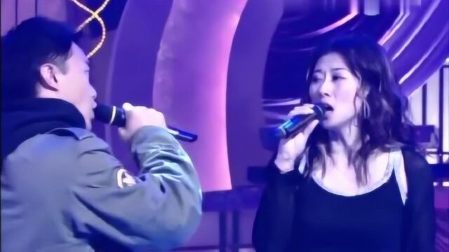 叶倩文陈奕迅现场合唱经典歌曲《伤势》,好听!