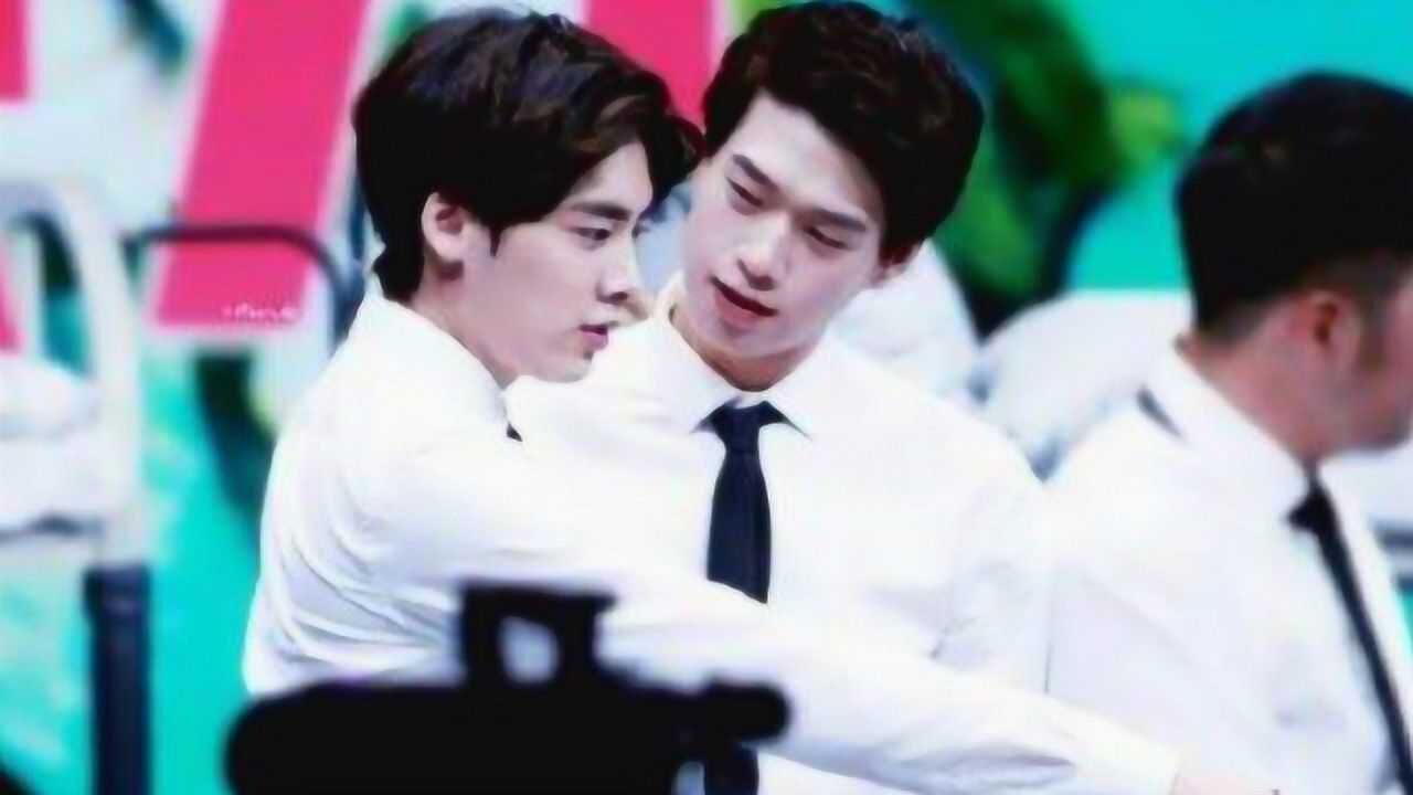 为爱反目为仇魏大勋删光与李易峰互动内容为杨幂吃醋