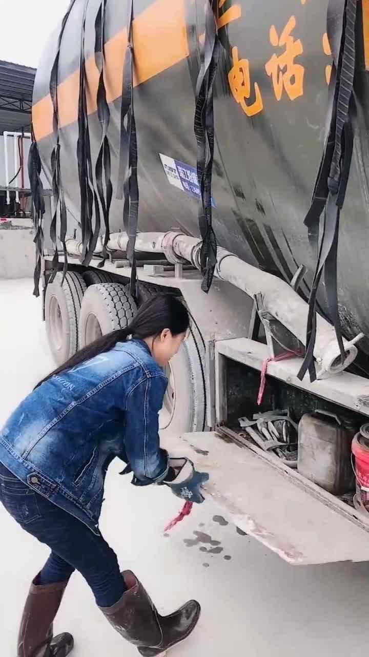 货车女司机朵朵真猛,没有她不能干的,娶到这样的老婆有福了