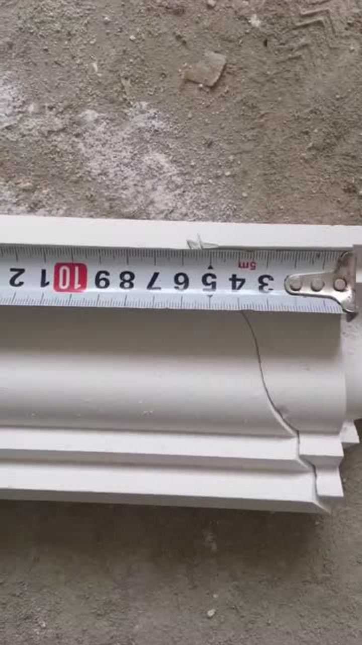 贴石膏线时切多长的角才合适听老师傅给你讲解