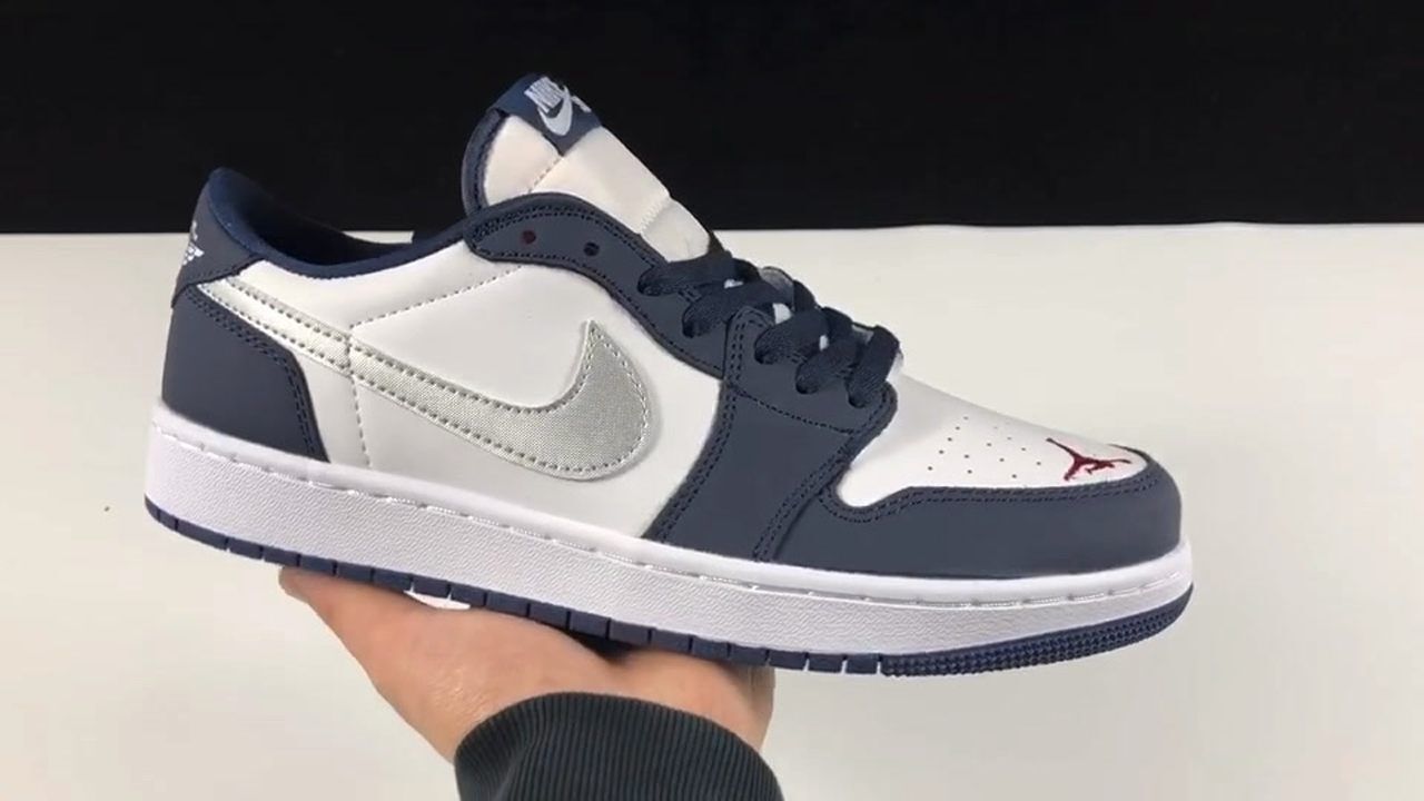 aj1低帮海军蓝少量