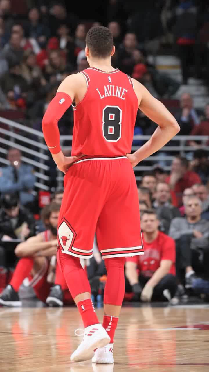 扎克拉文中国分文正式上线球衣加成向偶像致敬