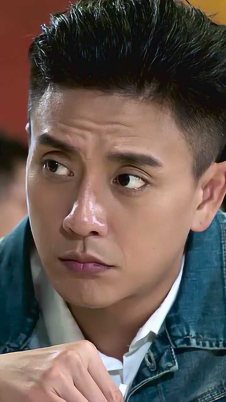 黄宗泽,港剧男神,五官真的太精致啦!