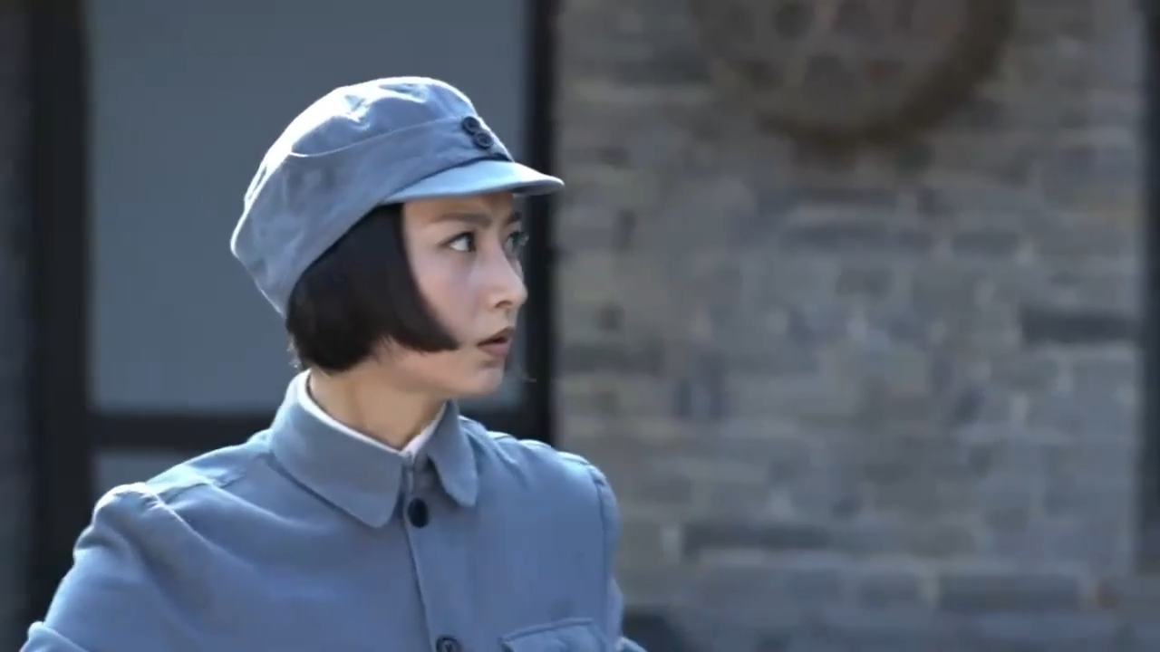 我叫刘传说:内奸出卖组织,鬼子突袭八路驻地,战士们杀出重围