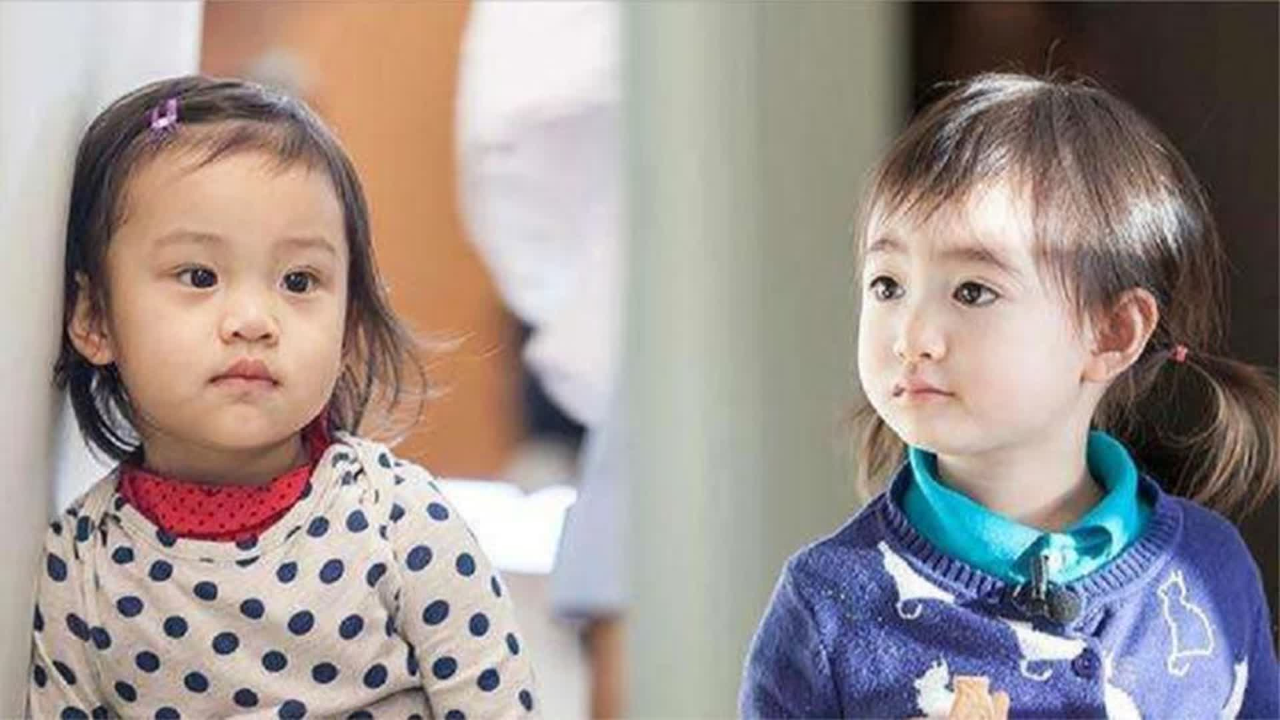 奥莉突然对甜馨说英语,甜馨认真听完后飚出方言