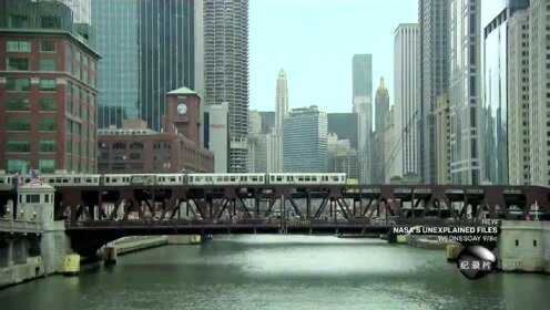 高架铁路的鼻祖，这已经成了风城芝加哥的标志之一了！