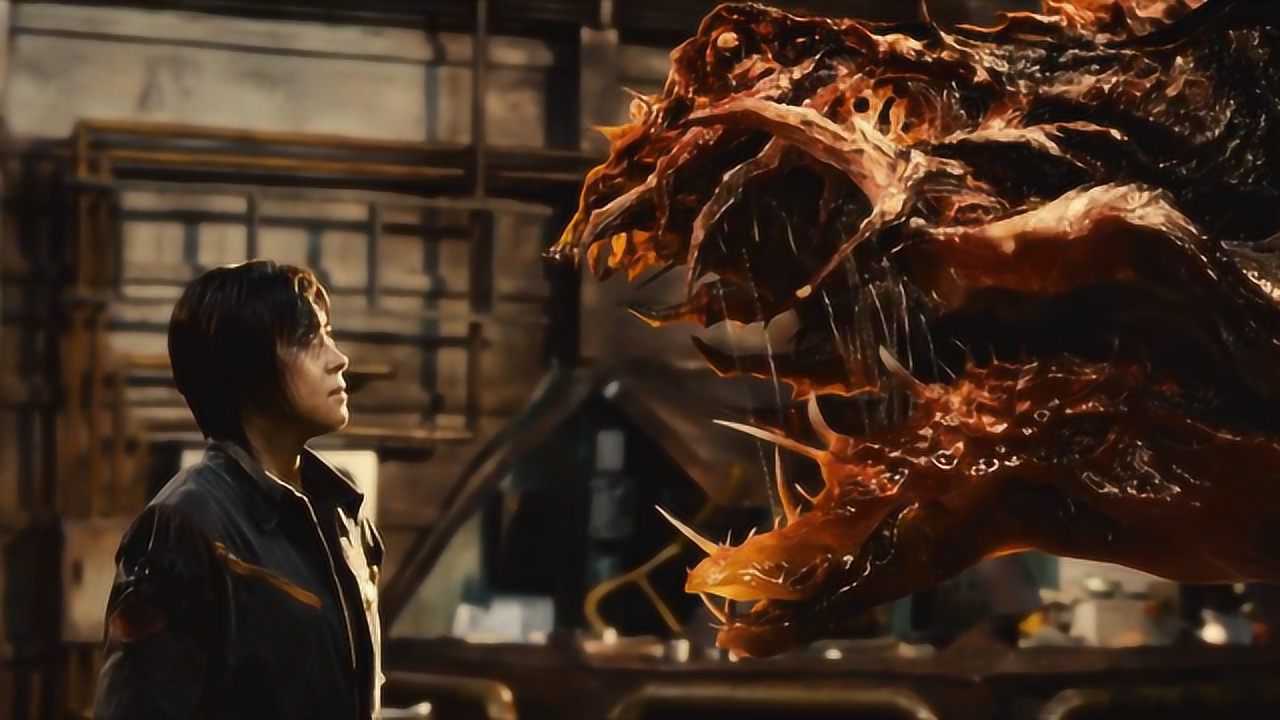 几分钟看完韩国惊悚电影《深海之战》,石油勘探遭遇深海怪物袭击