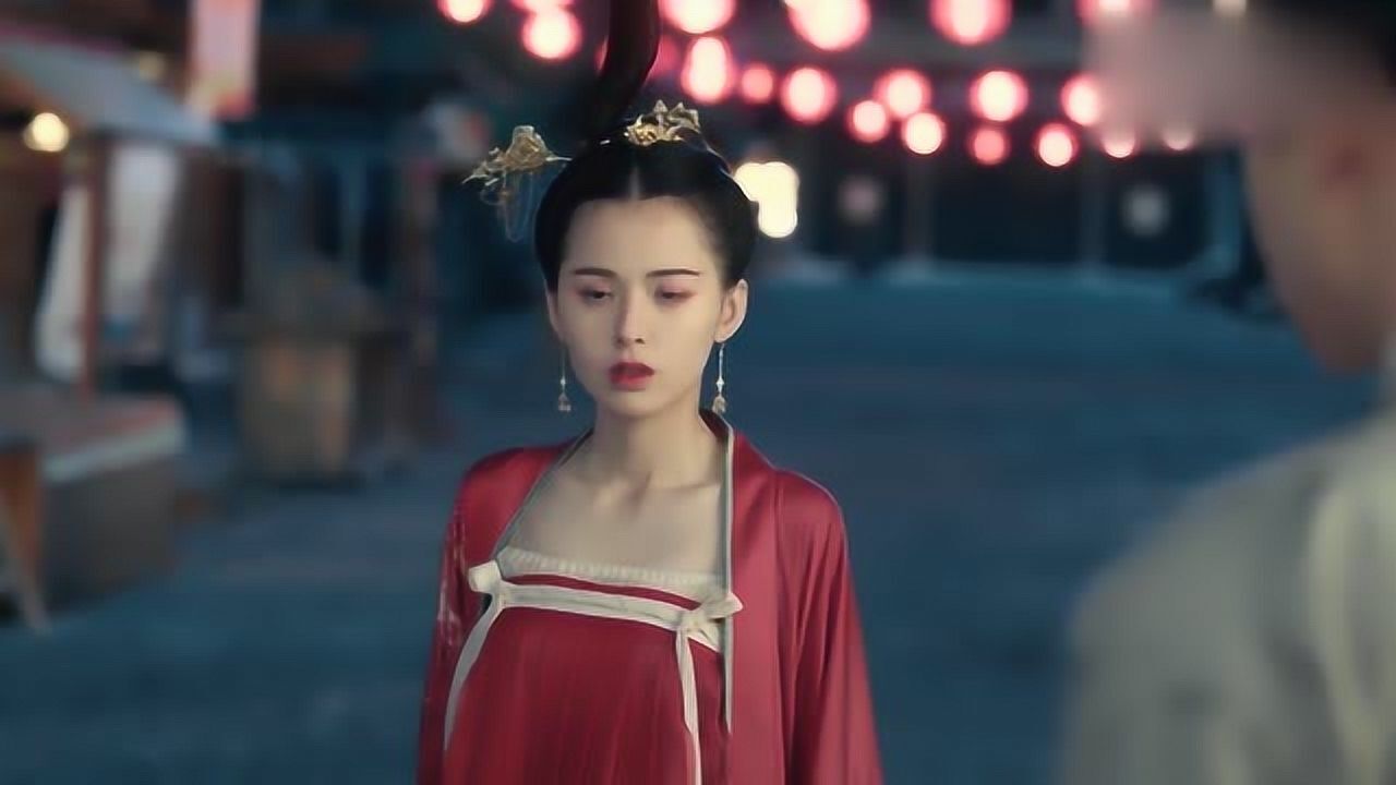 《惹不起的殿下大人》三王妃一路小跑要抱抱，却被三王爷用手拦住_高清1080P在线观看平台_腾讯视频