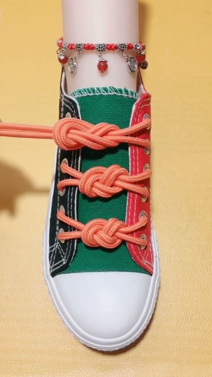 教你如何花式系鞋带