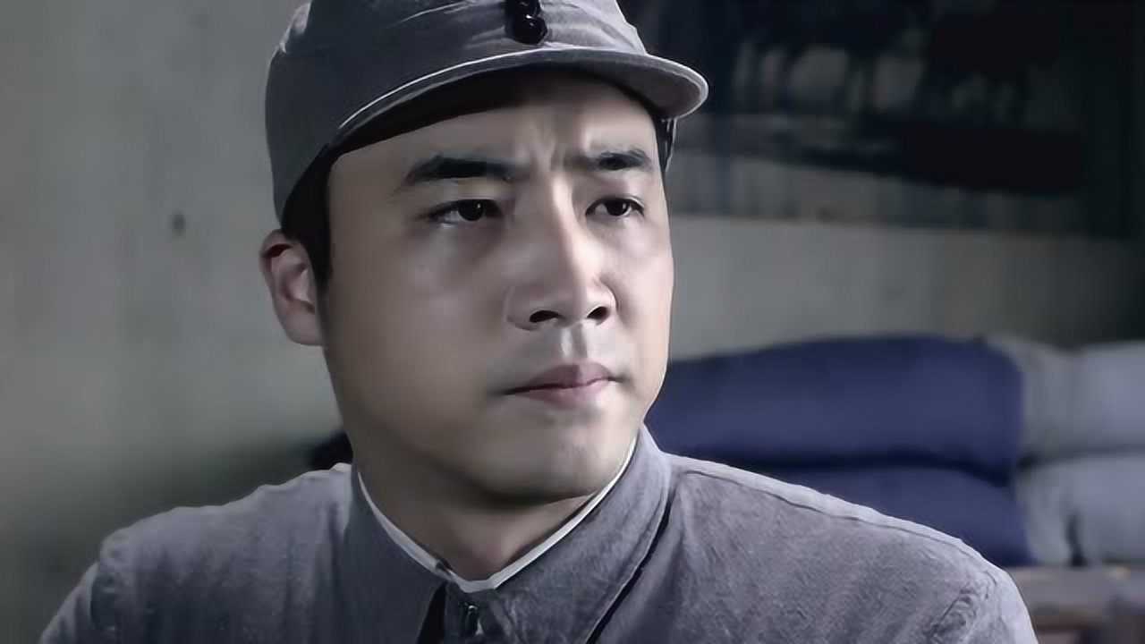 雪豹坚强岁月刘远不相信卫国会死直接跑去找团长心情沉重啊
