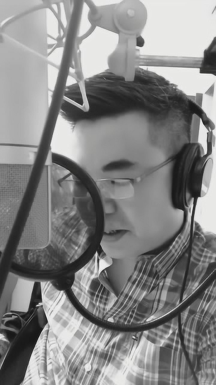 人民的名义旁白这是唯一一个不用字幕就能听懂的配音向徐涛老师致敬