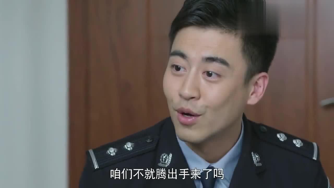 警察锅哥警方分析案情简凡一针见血成功找出新线索