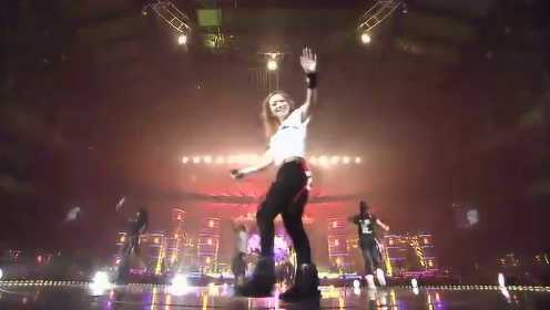 滨崎步《Boys&Girls》 滨崎步2008亚洲巡回十周年纪念演唱会