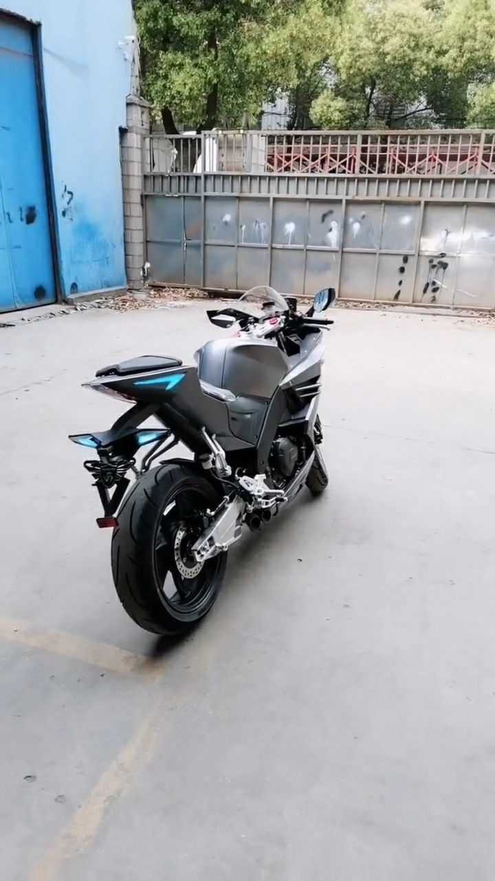 老铁要看的刀锋400给你们安排上