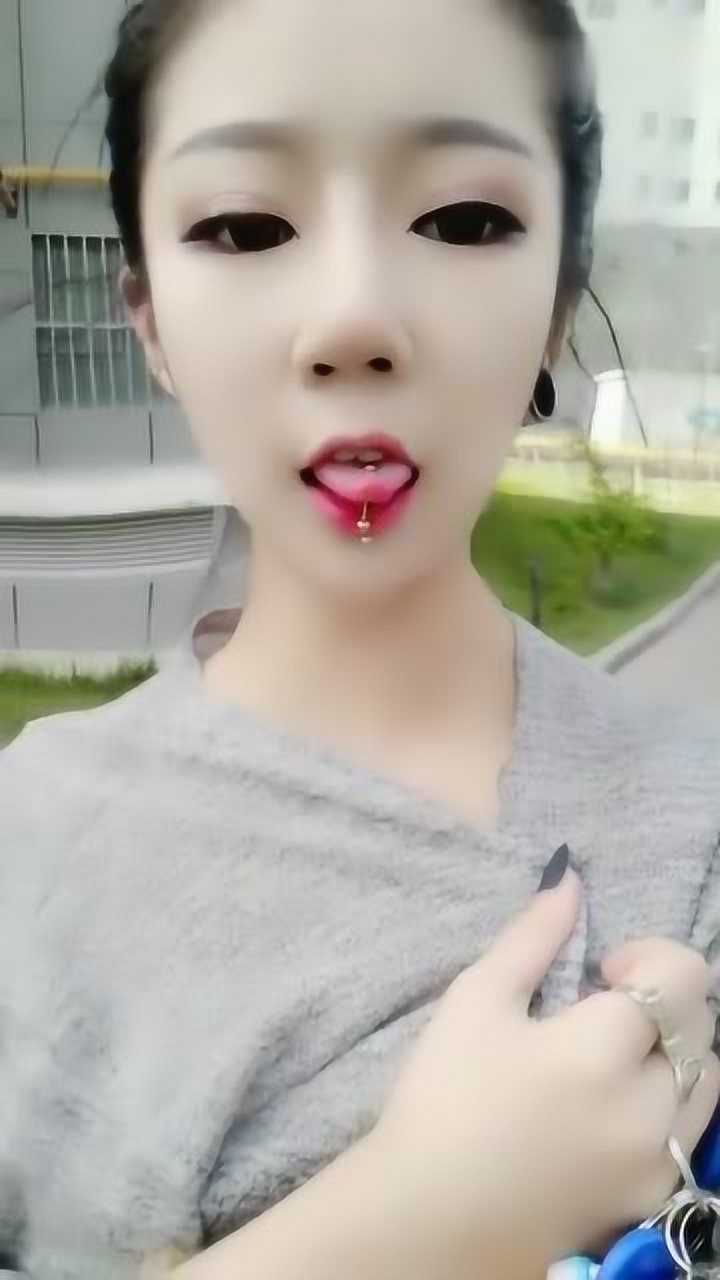 伟德国际一名六岁女孩舌头疯长割断还会继续滋生