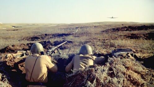 苏联战争片：苏军反坦克枪不仅打坦克轻松，打下飞机也不在话下