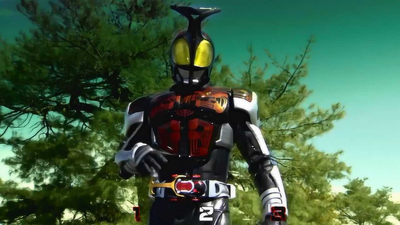 《假面骑士kabuto》天道首次遇见黑暗甲斗,被黑暗甲斗打回现实世界!