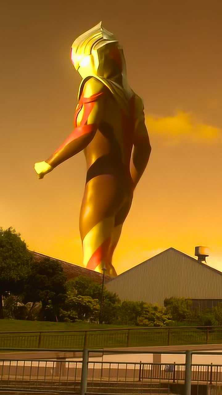 奥特曼:迪迦的回头永生难忘,满满的安全感呀!_腾讯视频