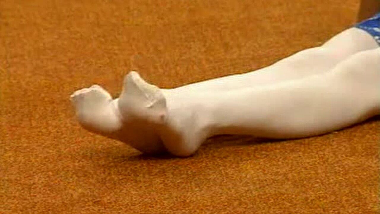 北京舞蹈学院 舞蹈考级第五级 - 4.04勾绷脚