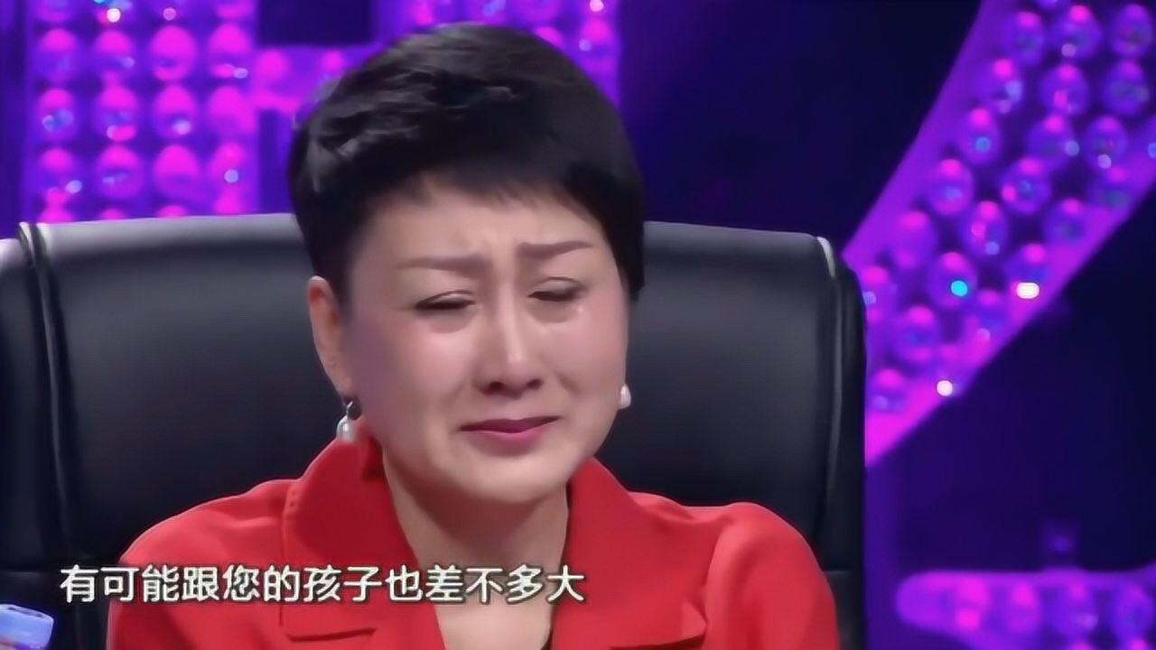 男子出场步履蹒跚,张凯丽当场哭成泪人