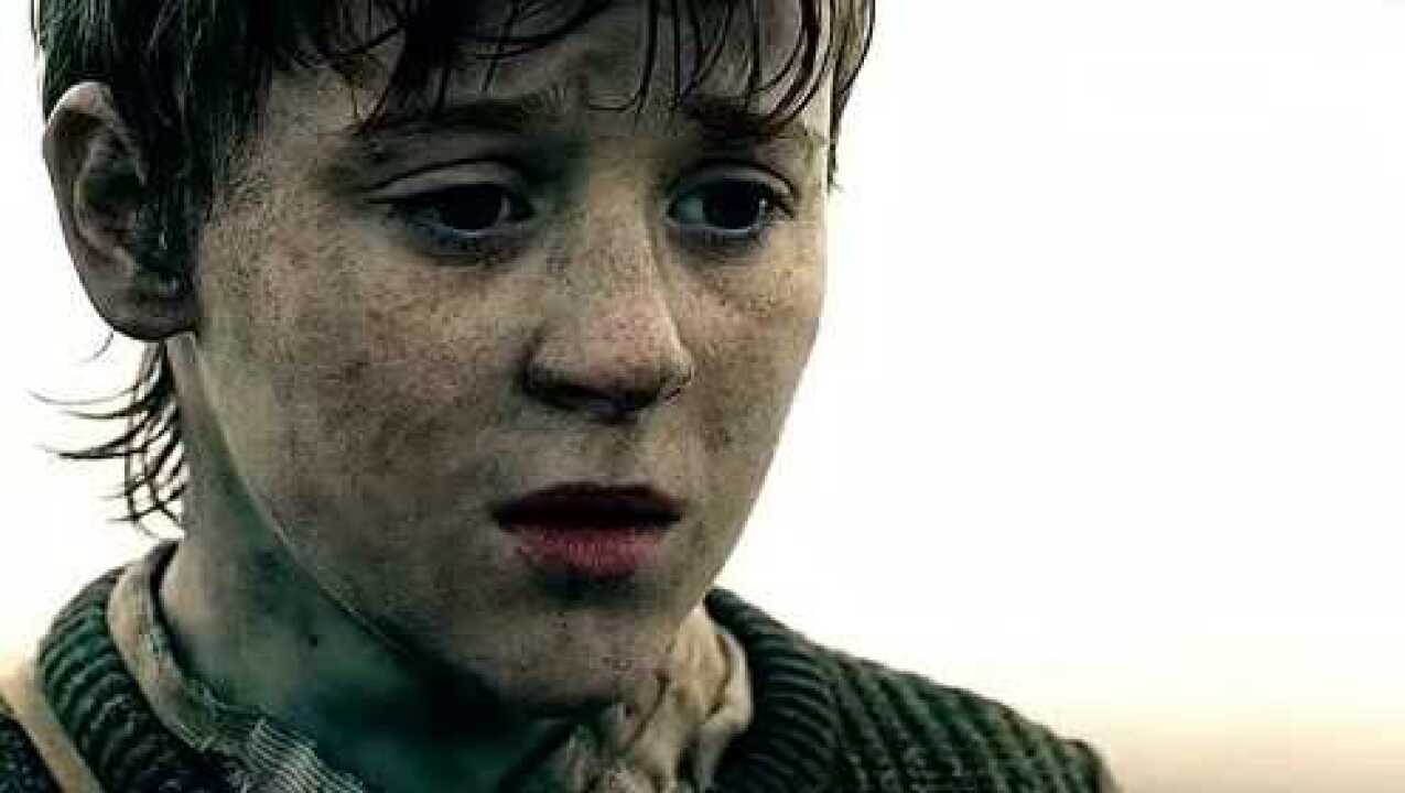 你见过鬼手地雷么一动就把你拖到地里面活埋这也太恐怖了