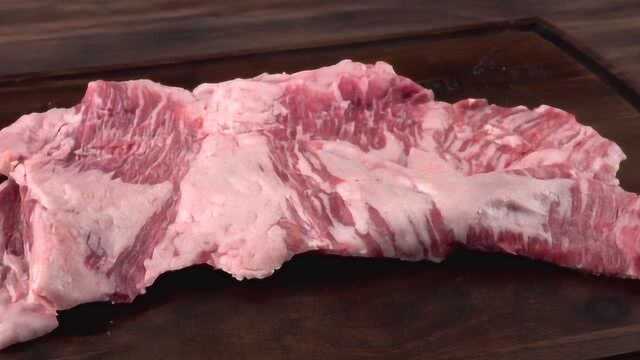 高温烤猪肉、木炭烤猪肉,这做法比牛肉还好吃!