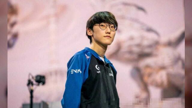 ESPN最新排行DWG登顶!LCK、LPL包揽前七!RNG排名引发热议