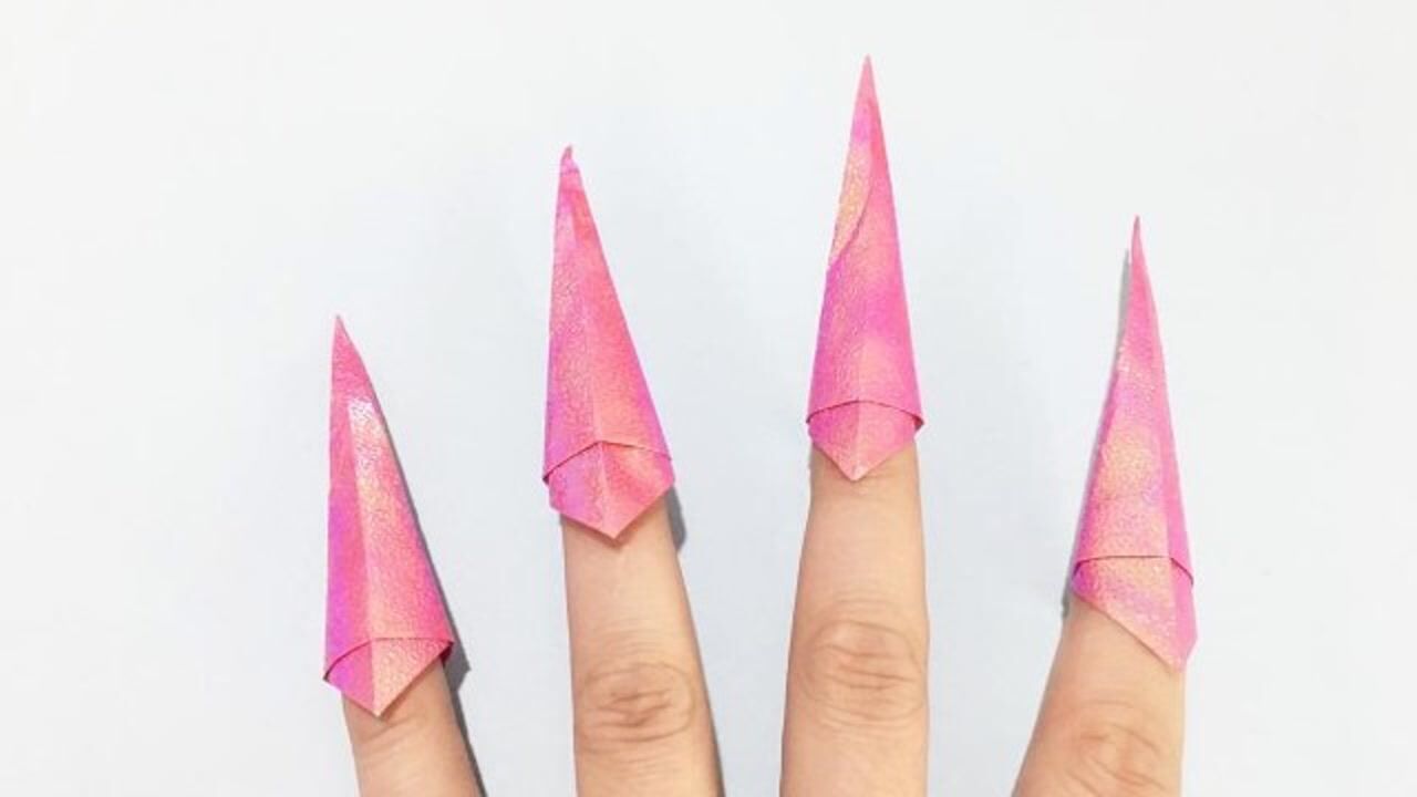 小时候很多人都玩过的长指甲,还有谁记得怎么折?手工折纸视频