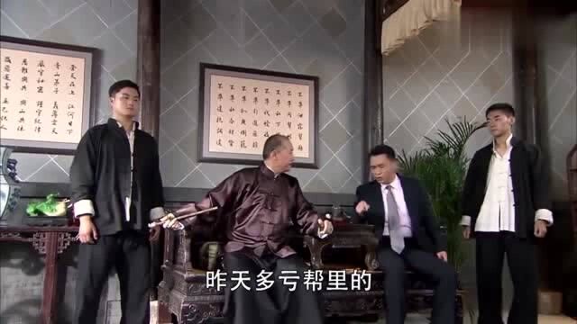 孤雁:小伙一看就是黑道的,江湖春典说的真好,老江湖