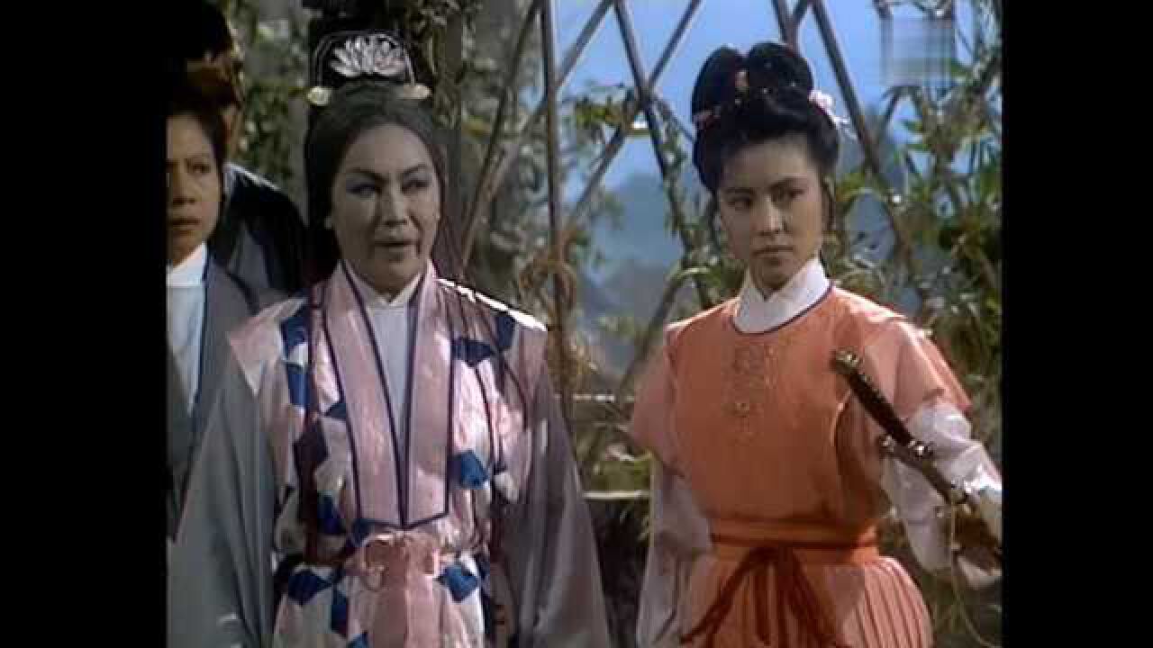 86版《倚天屠龙记》:灭绝师太大战金花婆婆!_腾讯视频