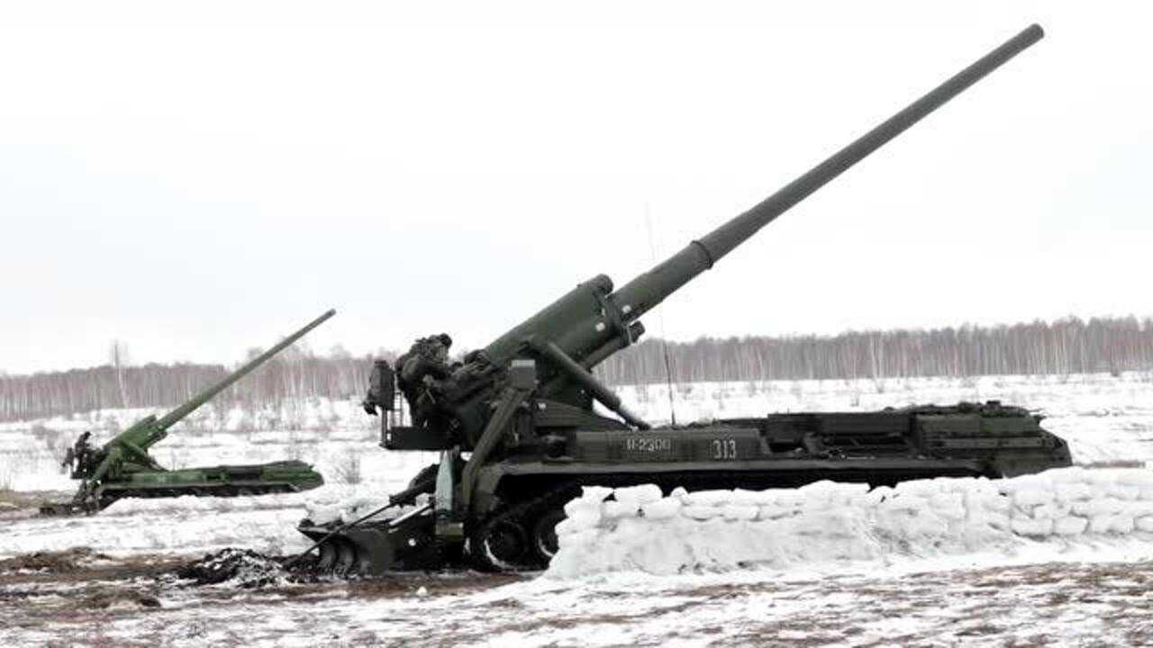 俄罗斯203毫米自行火炮图片