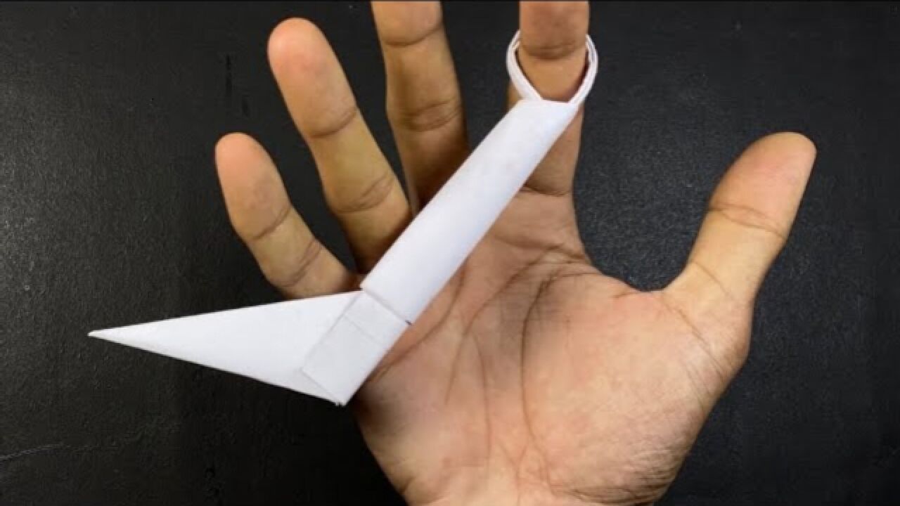 教你折纸能放在手上转着玩的小刀，简单有趣不伤人，孩子很爱玩！_高清