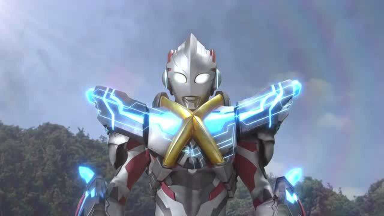 艾克斯奥特曼艾克斯狂暴了起来用装甲打败了巴顿救出了被困市民