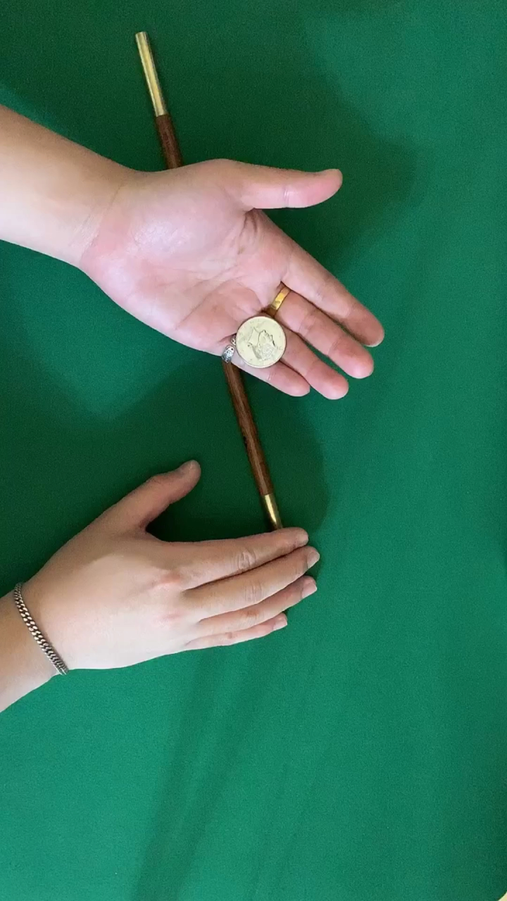 硬币魔术入门基础手法教学学魔术原来可以这么简单