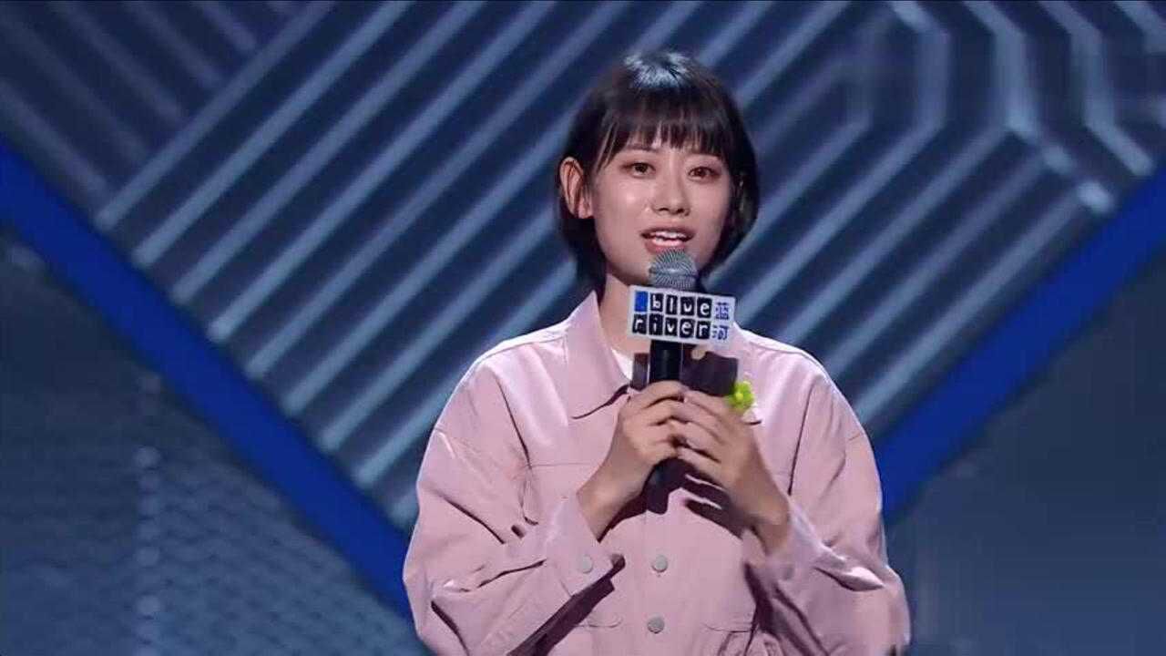 脱口秀大会赵晓卉爆笑合集谈起自己的追星经历台下都笑疯了