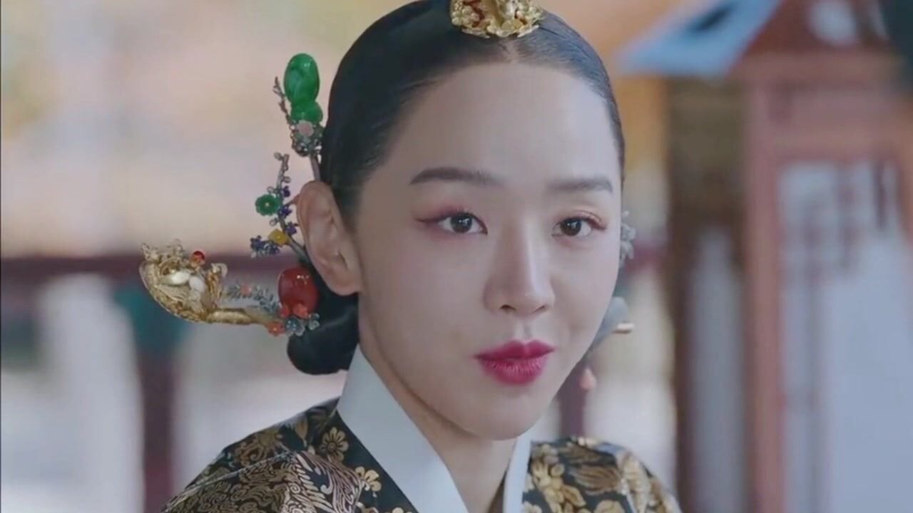 哲仁王后欢喜冤家搞笑王后秒变自恋狂