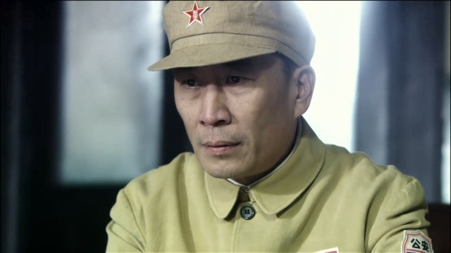 风筝第27集03郑耀先剑走偏锋写信举报副政委江万朝老江直接昏倒