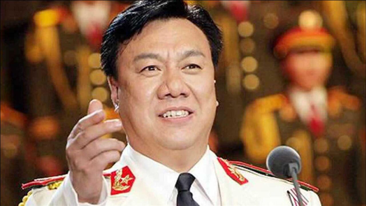 刘斌一曲《咱当兵的人》歌声嘹亮,真情感人,令人回忆!