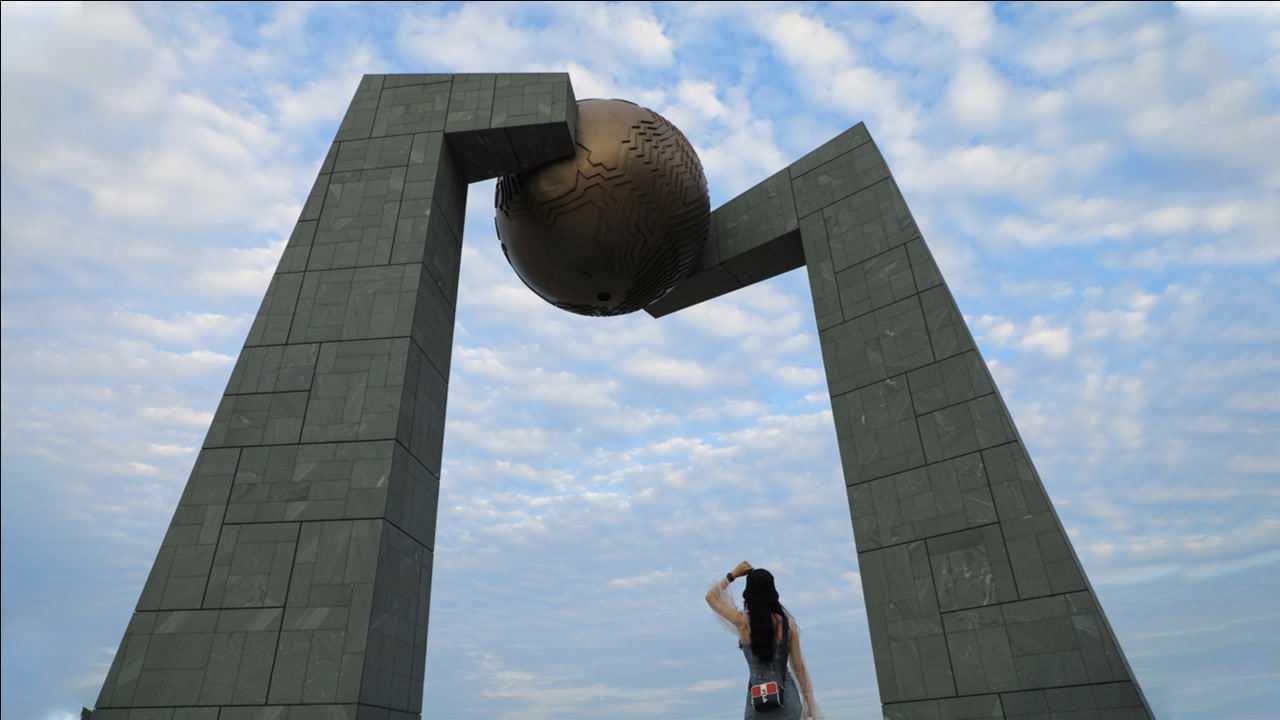 自驾汕头南澳岛,看到北回归线标志塔自然之门,体会了立竿不见影