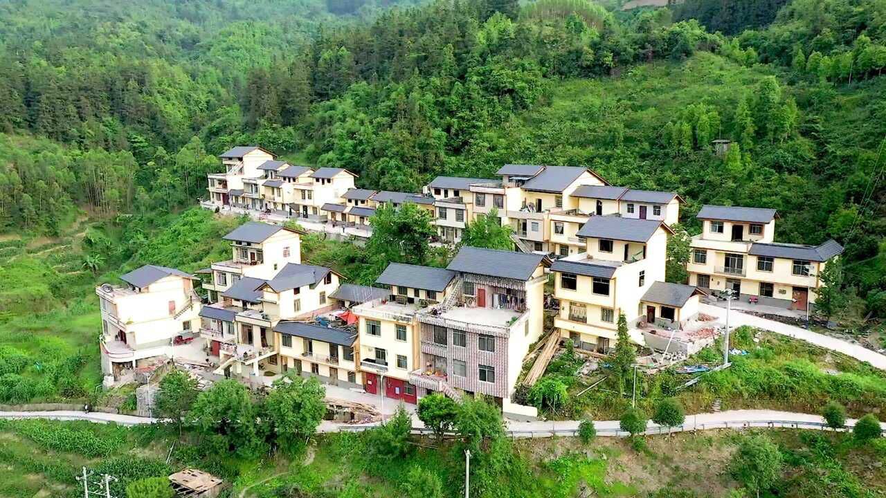 广西那坡县2021乡村风貌提升示范带试点成果