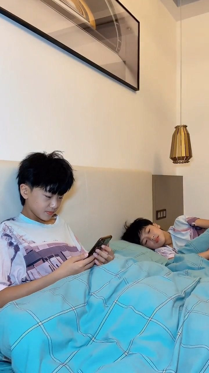 虎虎很单纯复杂的是威威