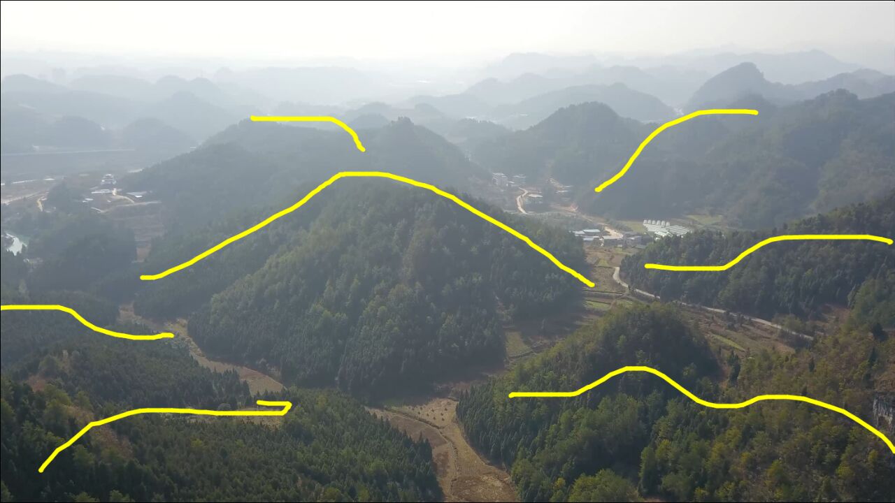 近案三台千峰朝堂大江环流的风水宝地