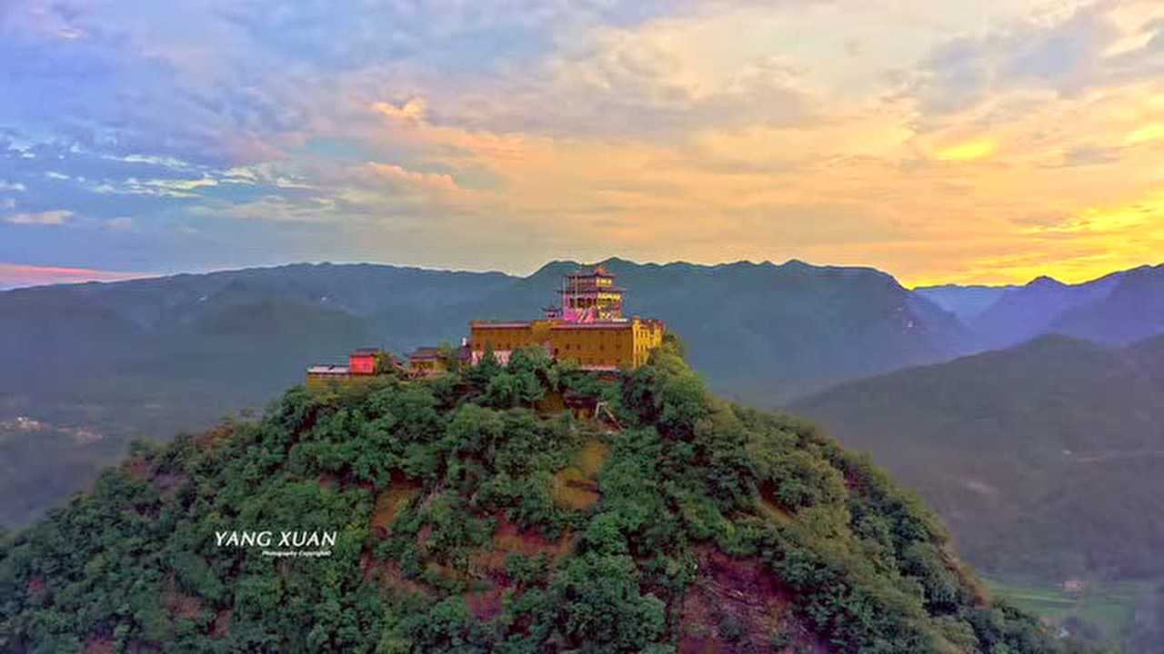 鸣凤山海拔图片