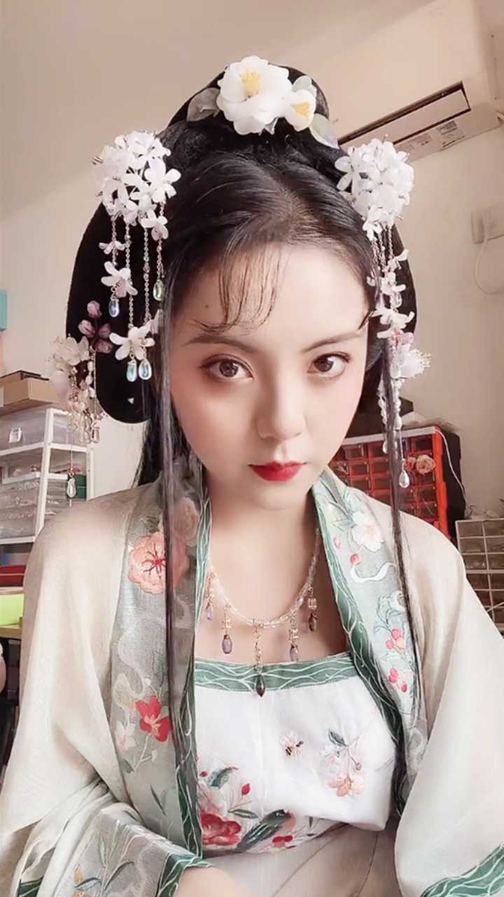 【四月晨晨】20210714直播分享日常 _腾讯视频