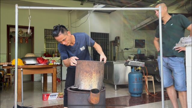 户外吊烤鸡,只需要一个废弃的不锈钢铁桶,学会了不会翻车